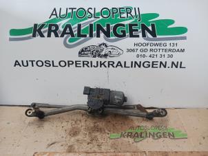 Used Wiper motor + mechanism Alfa Romeo 147 (937) 1.6 HP Twin Spark 16V Price € 35,00 Margin scheme offered by Autosloperij Kralingen B.V.