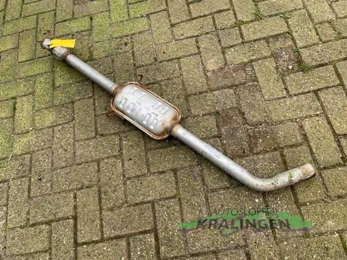 Exhaust middle silencer from a Renault Megane (EA) 1.6i 1997