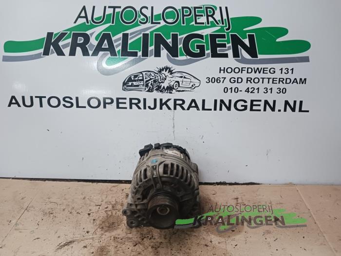 Begagnade Dynamo Volkswagen Golf IV Variant (1J5) 1.6 16V Pris € 50,00 Marginaltabell erbjuds av Autosloperij Kralingen B.V.