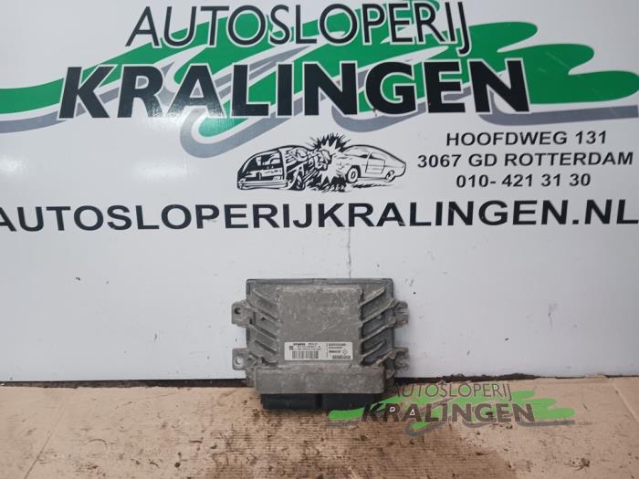 Used Engine management computer Renault Clio II (BB/CB) 1.2 Price € 34,99 Margin scheme offered by Autosloperij Kralingen B.V.