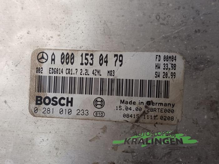 Engine management computer from a Mercedes-Benz Vito (638.1/2) 2.3 108D 1997