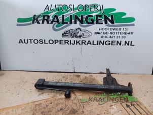 Used Jack Mercedes E Combi (S210) 2.4 E-240 V6 18V Price € 25,00 Margin scheme offered by Autosloperij Kralingen B.V.