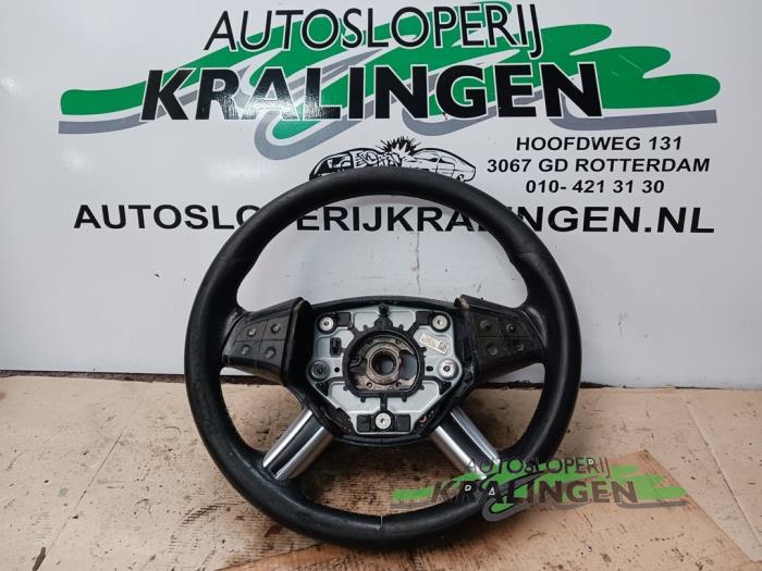 Gebrauchte Lenkrad Mercedes B (W245) 2.0 B-180 CDI 16V Preis € 49,99 Margenregelung angeboten von Autosloperij Kralingen B.V.