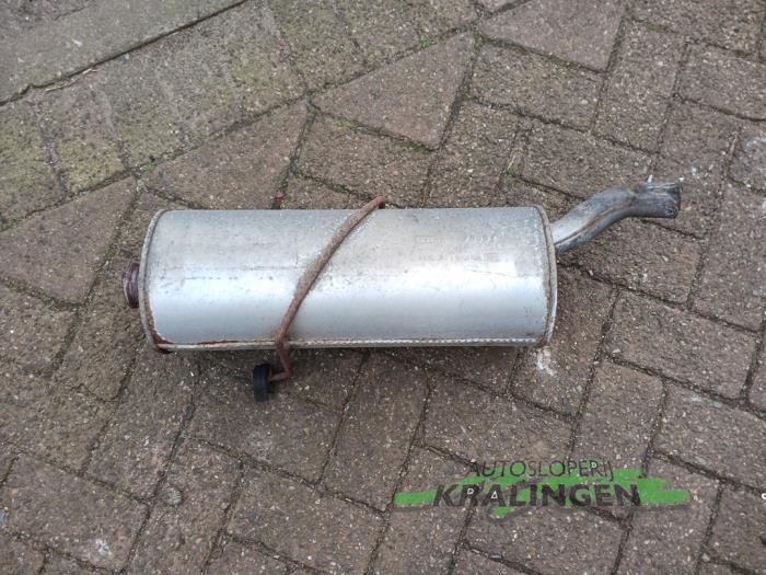 Gebrauchte Auspuff Enddämpfer Peugeot 206+ (2L/M) 1.4 XS Preis € 35,00 Margenregelung angeboten von Autosloperij Kralingen B.V.