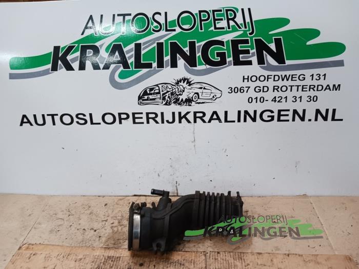 Begagnade Luftintagsslang Renault Modus/Grand Modus (JP) 1.6 16V Pris € 25,00 Marginaltabell erbjuds av Autosloperij Kralingen B.V.