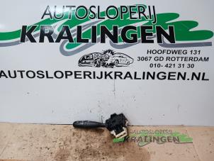 Gebrauchte Richtungsanzeiger Schalter Opel Agila (B) 1.2 16V Preis € 50,00 Margenregelung angeboten von Autosloperij Kralingen B.V.