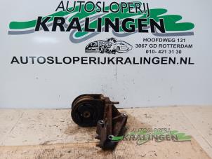 Używane Wspornik silnika Opel Agila (B) 1.2 16V Cena € 25,00 Procedura marży oferowane przez Autosloperij Kralingen B.V.