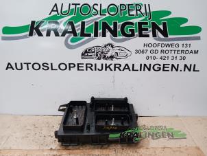 Gebrauchte Sicherungskasten Opel Astra H GTC (L08) 1.4 16V Twinport Preis € 50,00 Margenregelung angeboten von Autosloperij Kralingen B.V.