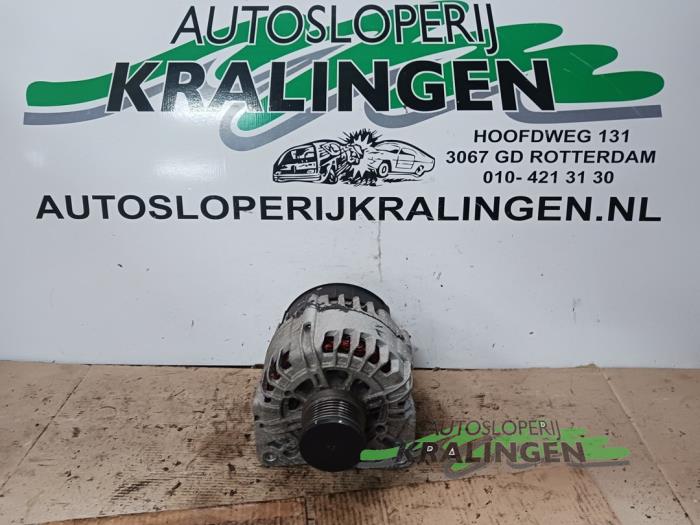 Gebrauchte Dynamo Renault Kangoo Express (FW) 1.5 dCi 105 Preis € 99,99 Margenregelung angeboten von Autosloperij Kralingen B.V.
