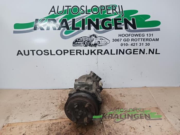 Usagé Compresseur de clim Opel Signum (F48) 2.2 DTI 16V Prix € 49,99 Règlement à la marge proposé par Autosloperij Kralingen B.V.