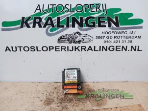 Usagé Boitier airbag Peugeot 1007 (KM) 1.6 GTI,Gentry 16V Prix € 50,00 Règlement à la marge proposé par Autosloperij Kralingen B.V.