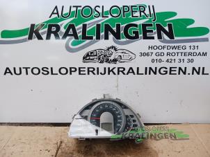 Gebrauchte Tacho - Kombiinstrument KM Volkswagen Fox (5Z) 1.2 Preis € 100,00 Margenregelung angeboten von Autosloperij Kralingen B.V.