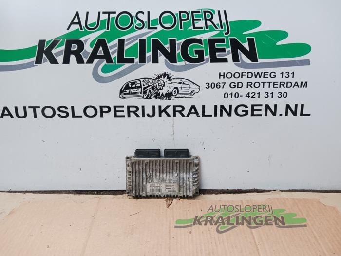 Used Automatic gearbox computer Renault Modus/Grand Modus (JP) 1.6 16V Price € 121,00 Inclusive VAT offered by Autosloperij Kralingen B.V.