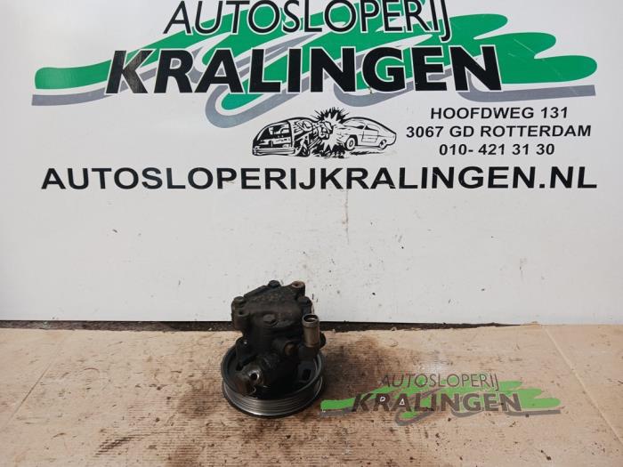 Usagé Pompe de direction Volkswagen Caddy III (2KA,2KH,2CA,2CH) 2.0 SDI Prix € 50,00 Règlement à la marge proposé par Autosloperij Kralingen B.V.