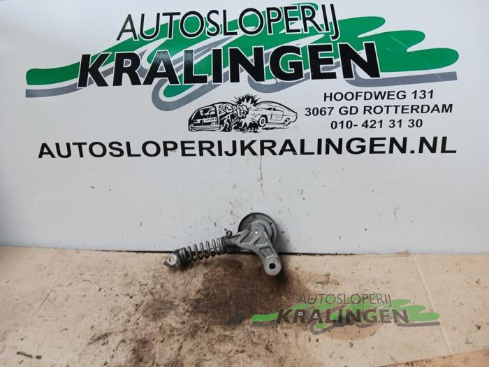 Usados Rodillo tensor correa múltiple Opel Corsa D 1.2 16V Precio € 14,98 Norma de margen ofrecido por Autosloperij Kralingen B.V.