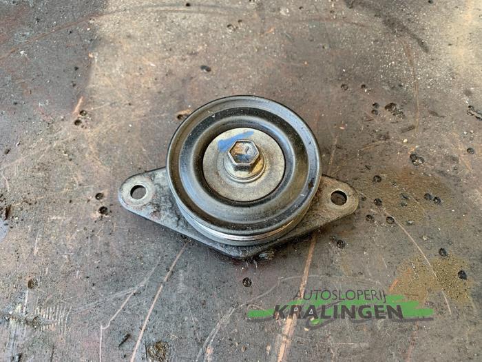 Usados Rodillo tensor correa múltiple Opel Agila (B) 1.2 16V Precio € 19,99 Norma de margen ofrecido por Autosloperij Kralingen B.V.