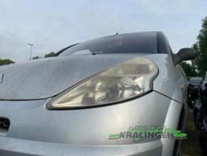 Used Headlight, left Citroen C3 Pluriel (HB) 1.6 16V Price € 50,00 Margin scheme offered by Autosloperij Kralingen B.V.