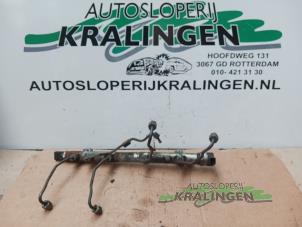 Used Fuel injector nozzle Mercedes Vito (639.7) 2.2 111 CDI 16V Price € 75,00 Margin scheme offered by Autosloperij Kralingen B.V.
