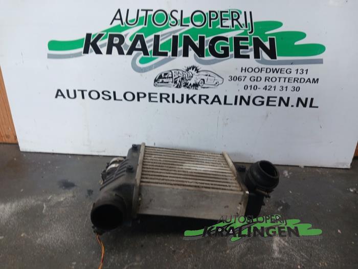 Usagé Intercooler Audi A6 (C6) 3.0 TDI V6 24V Quattro Prix € 50,00 Règlement à la marge proposé par Autosloperij Kralingen B.V.