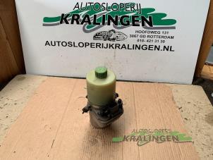 Used Power steering pump Seat Ibiza III (6L1) 1.4 16V 75 Price € 100,00 Margin scheme offered by Autosloperij Kralingen B.V.