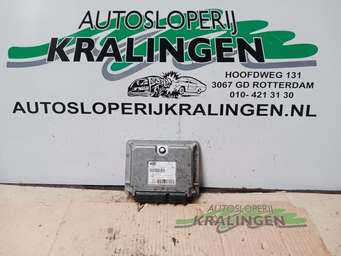 Gebrauchte Steuergerät Automatikkupplung Fiat Panda (169) 1.2 Fire Preis € 100,00 Margenregelung angeboten von Autosloperij Kralingen B.V.
