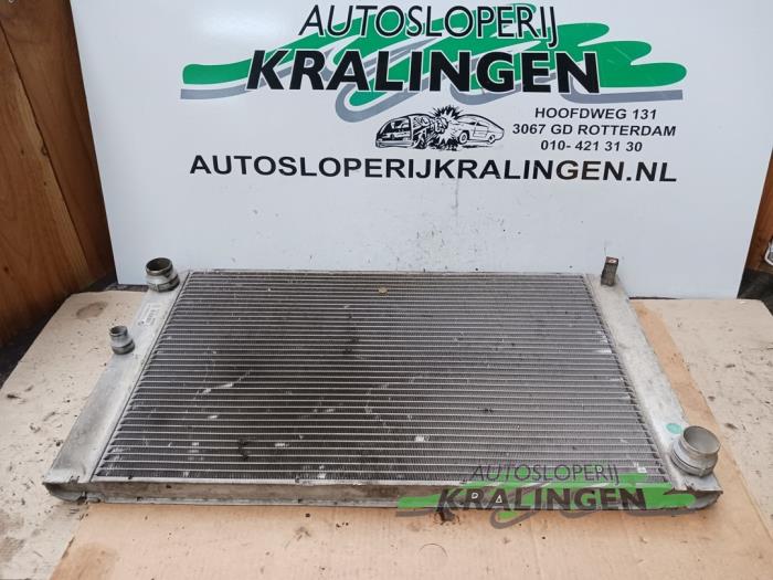 Used Radiator BMW 5 serie (E60) 525d 24V Price € 50,00 Margin scheme offered by Autosloperij Kralingen B.V.