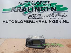 Begagnade Radiokontrollpanel Toyota Yaris (P1) 1.0 16V VVT-i Pris € 19,99 Marginaltabell erbjuds av Autosloperij Kralingen B.V.