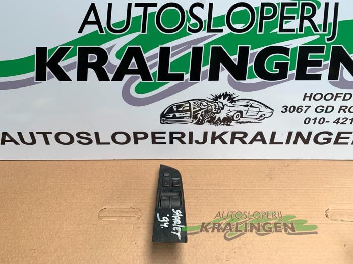 Usados Interruptor combinado de ventanillas Toyota Paseo (EL54) 1.5i,GT MPi 16V Precio € 40,00 Norma de margen ofrecido por Autosloperij Kralingen B.V.