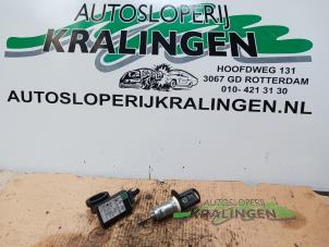 Usados Cerradura de contacto y llave Opel Corsa C (F08/68) 1.2 16V Precio € 29,99 Norma de margen ofrecido por Autosloperij Kralingen B.V.
