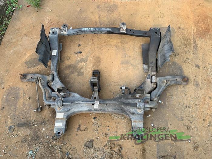 Used Subframe Chevrolet Spark (M300) 1.0 16V Price € 100,00 Margin scheme offered by Autosloperij Kralingen B.V.