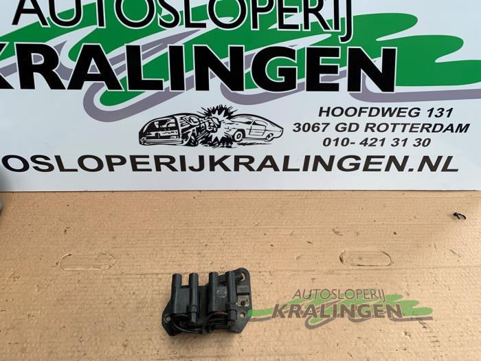 Usagé Bobine Hyundai Accent II/Excel II/Pony 1.3i 12V Prix € 25,00 Règlement à la marge proposé par Autosloperij Kralingen B.V.