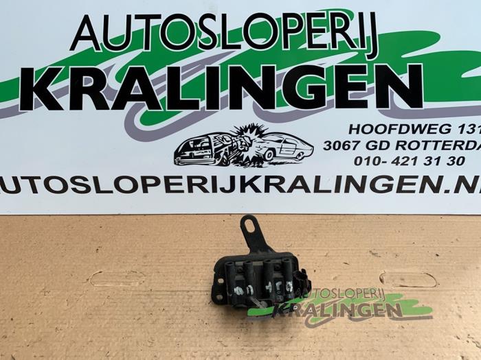 Gebrauchte Zündspule Hyundai Lantra/Elantra II Wagon 1.5 GL,GLS 12V Preis € 19,99 Margenregelung angeboten von Autosloperij Kralingen B.V.