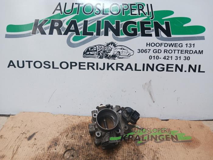 Gebrauchte Drosselklappengehäuse Mitsubishi Space Star (DG) 1.6 16V Preis € 35,00 Margenregelung angeboten von Autosloperij Kralingen B.V.