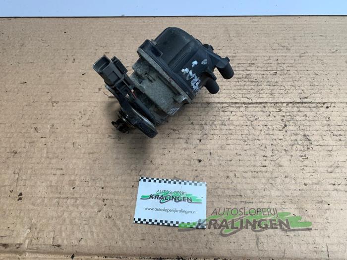 Used Ignition system (complete) Nissan Primera (P10) 2.0i 16V SPi Kat. Price € 40,00 Margin scheme offered by Autosloperij Kralingen B.V.