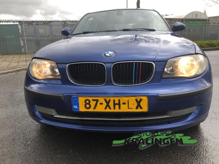 Używane Maska BMW 1 serie (E81) 118d 16V Cena € 149,99 Procedura marży oferowane przez Autosloperij Kralingen B.V.
