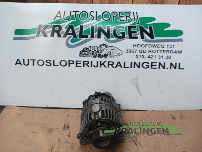 Used Dynamo Seat Leon (1M1) 1.6 16V Price € 50,00 Margin scheme offered by Autosloperij Kralingen B.V.