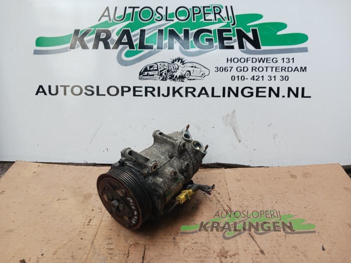 Usagé Pompe clim Citroen C4 Grand Picasso (UA) 1.8 16V Prix € 18,99 Règlement à la marge proposé par Autosloperij Kralingen B.V.