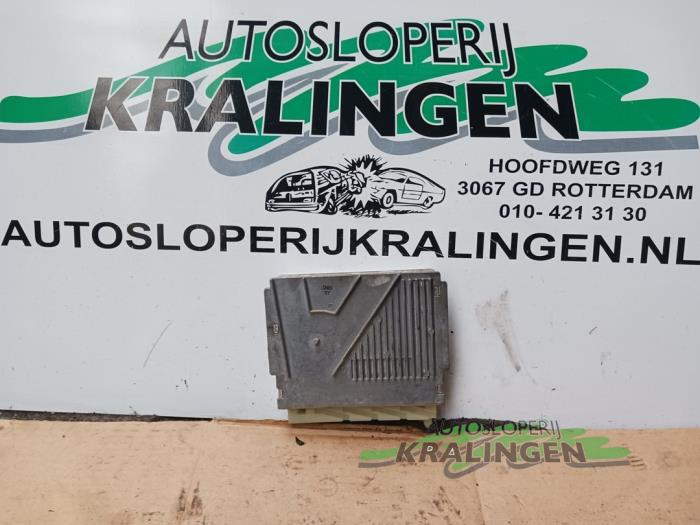 Used Automatic gearbox computer Volvo V70 (SW) 2.4 T 20V Price € 29,99 Margin scheme offered by Autosloperij Kralingen B.V.