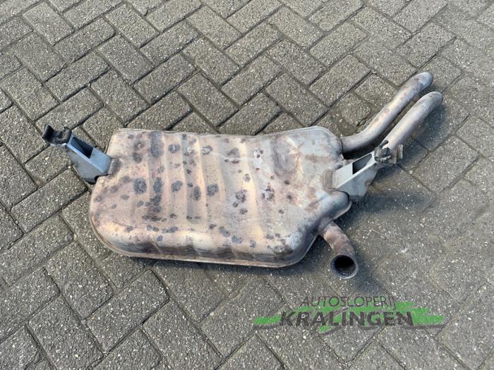 Gebrauchte Auspuff Enddämpfer Renault Laguna II Grandtour (KG) 2.0 16V Preis € 50,00 Margenregelung angeboten von Autosloperij Kralingen B.V.