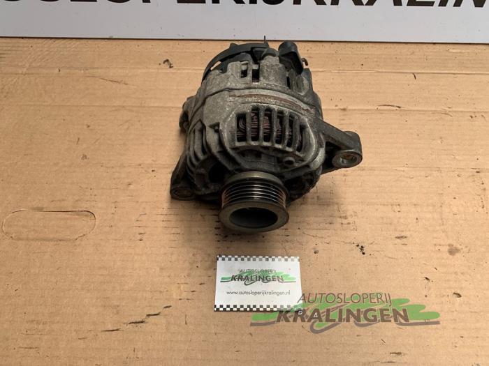 Begagnade Dynamo Fiat Stilo (192A/B) 1.6 16V 3-Drs. Pris € 35,00 Marginaltabell erbjuds av Autosloperij Kralingen B.V.