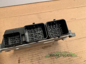 Engine management computer from a Peugeot 208 I (CA/CC/CK/CL) 1.2 Vti 12V PureTech 82 2013