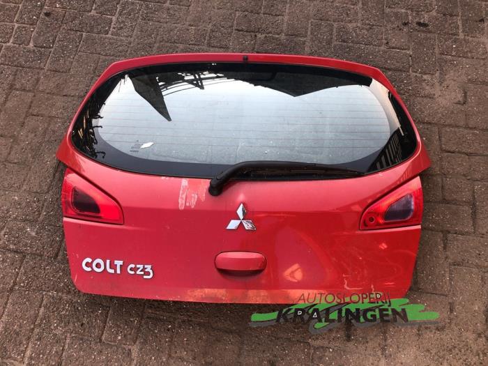 Gebrauchte Heckklappe Mitsubishi Colt (Z2/Z3) 1.3 16V Preis € 69,99 Margenregelung angeboten von Autosloperij Kralingen B.V.