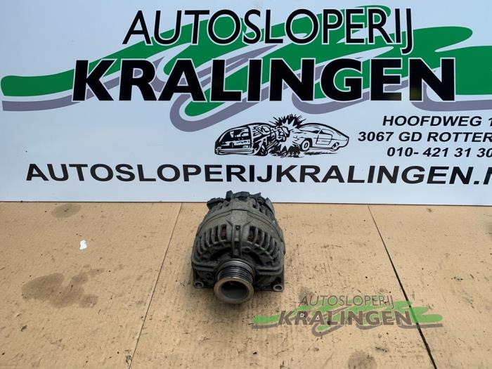 Begagnade Dynamo Opel Astra H (L48) 1.6 16V Twinport Pris € 34,99 Marginaltabell erbjuds av Autosloperij Kralingen B.V.
