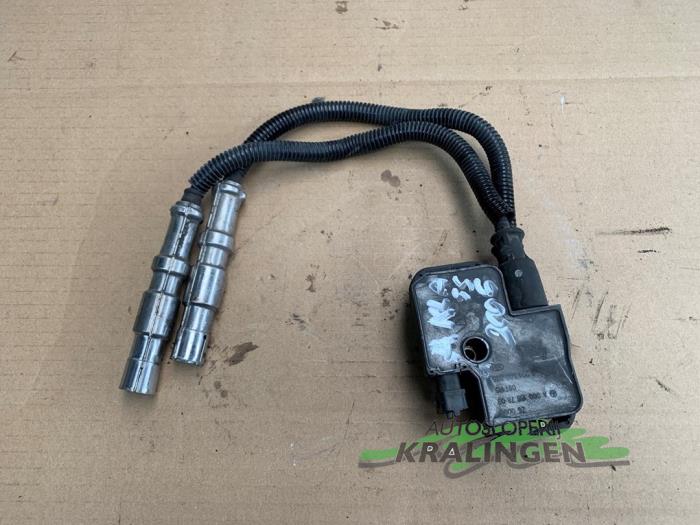 Usagé Bobine Mercedes A (W169) 1.5 A-150 5-Drs. Prix € 15,00 Règlement à la marge proposé par Autosloperij Kralingen B.V.