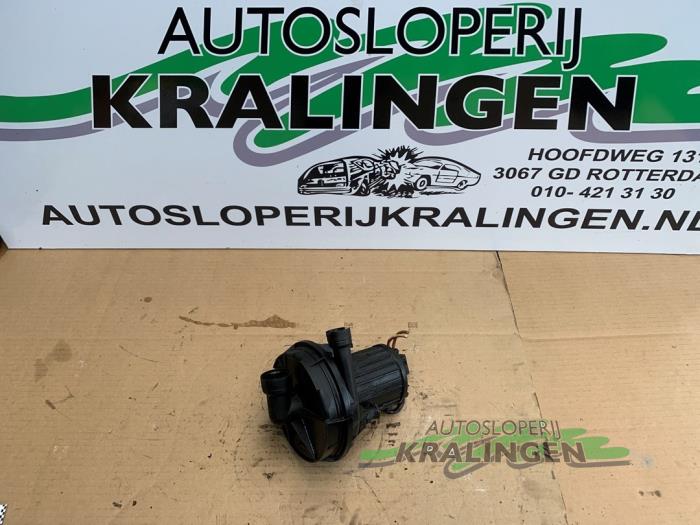 Begagnade Avgaspump Seat Toledo (1M2) 1.8 20V Pris € 35,00 Marginaltabell erbjuds av Autosloperij Kralingen B.V.