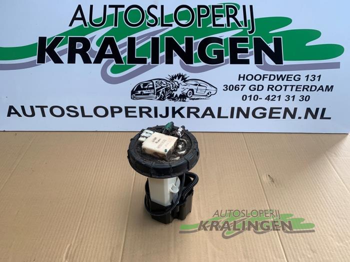 Usagé Pompe essence Renault Kangoo (KC) 1.2 Prix € 49,98 Règlement à la marge proposé par Autosloperij Kralingen B.V.