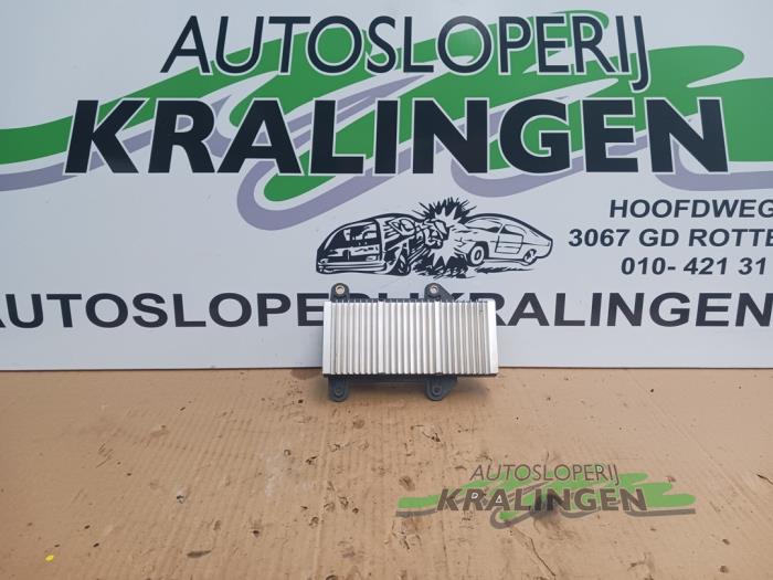 Used Distributor BMW 7 serie (E65/E66/E67) 730d 24V Price € 49,99 Margin scheme offered by Autosloperij Kralingen B.V.