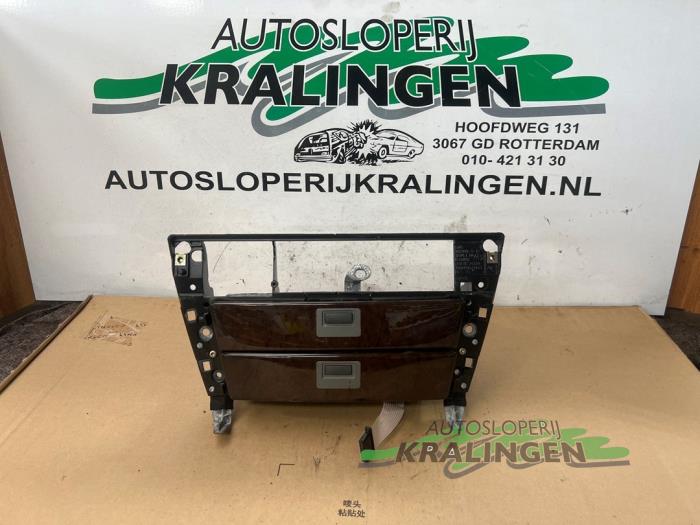 Gebrauchte Telefon Modul BMW 7 serie (E65/E66/E67) 730d 24V Preis € 74,99 Margenregelung angeboten von Autosloperij Kralingen B.V.