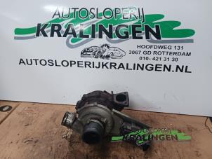 Usagé Turbo Volvo V70 (SW) 2.4 D5 20V Prix € 149,99 Règlement à la marge proposé par Autosloperij Kralingen B.V.
