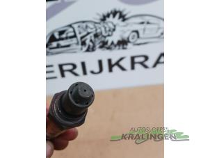 Sonda lambda z Kia Carens II (FJ) 1.8i 16V 2004